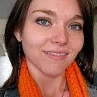 Tonya Metz's Instagram, Twitter & Facebook