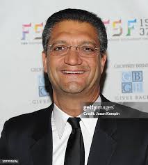 40 Photos & High Res Pictures