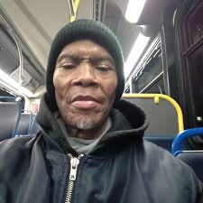 Happy 2025 🥳🥳 to The Royal IG Family 🥰 May Prosperity, Abundance And  Good Health Be With You Now 🎉 We did Our Best Now The Best Is Returning  The Favor Your