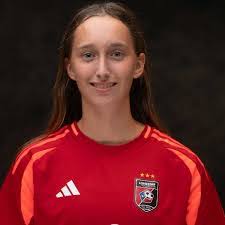 Kaitlyn James's Instagram, Twitter & Facebook