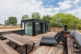 La Terrasse Sur Le Toit Maison Toit Terrasse Terrasse Toit Toit Vert