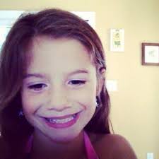 Mia Rich (@mimirich789)