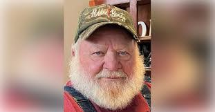 Dennis Strunk's Instagram, Twitter & Facebook