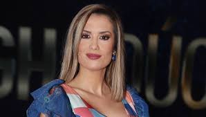 Ahora podremos ver cómo es la relación de antonio y candela y su interacción con los demás habitantes de la casa. Candela Acevedo Deja Atras A Antonio Tejado Y Presenta A Su Nuevo Novio Bekia Actualidad