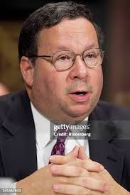 19 Photos & High Res Pictures