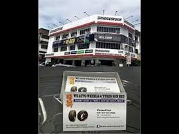 Tayar yang dia bulatkan dengan kapurtu sengaja aku bawa balik.sebab, aku takut dia amik kesempatan jual 2nd hand kepada cust yang 2. Wow Kedai Tayar Termurah Viral Di Ampang Youtube