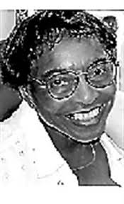 Marian Jolly's Instagram, Twitter & Facebook