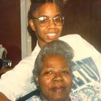 Hot Schemes (Molly DeWitt Mysteries #4) by Sherryl Woods