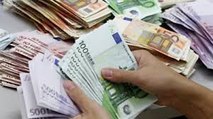 Banci și case de schimb moldovei, unde puteți să schimbați dolar s.u.a. Curs Valutar Bnm Pentru 18 Septembrie Cat Costa Astazi Un Euro Si Un Dolar Foto