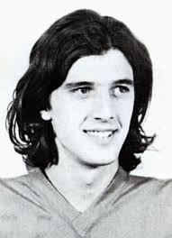 Lonnie Avery's Instagram, Twitter & Facebook