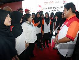 Menggalak dan meningkatkan penglibatan golongan belia dalam bidang perniagaan dan keusahawanan melalui latihan keusahawanan berkaitan asas menjalankan perniagaan dan sekaligus menawarkan peluang pekerjaan. Peruntukan Rm20 Juta Laksanakan Tube Tahun Depan