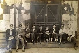 Woman's clothing store in Belle Vernon. 1920 era. Can anyone put a name