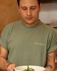 🍋 Una simple limoneta puede transformar cualquier plato. Hoy te enseño  cómo darle ese toque fresco y profesional a tu cocina 🫶🏼 ✨ INGREDIENTES •  100 ml aceite de oliva • Jugo