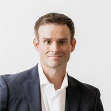 Alex Mohr's Instagram, Twitter & Facebook