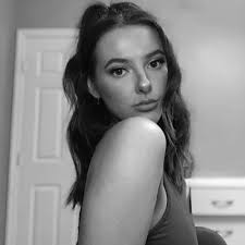 Amanda Polley 🦋 (@amandaplease611)