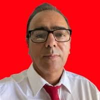 30+ "Daniel Hosseini" profiles