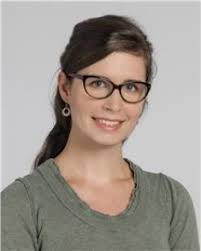 Hilary Petersen's Instagram, Twitter & Facebook