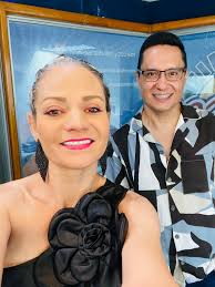 La vida no siempre avisa cuando cambia de rumbo… por eso hay que aprender a  fluir y disfrutar los buenos momentos. #ElChou #gueracallado #vivefeliz  #FiestaMexicana