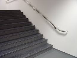 Wir zeigen ihnen die passenden produkte, anwendungsbeispiele und die richtigen bauexperten. Innentreppen Aus Granit Beton Marmor Und Naturstein Wagner Treppenbau Mainleus