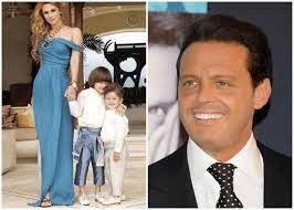 Y misterios, en su cumpleaños número 50 recordamos cómo es su relación con la actriz aracely arámbula y sus hijos. Luis Miguel Esta Por Cumplir Con La Manutencion De Sus Hijos Con Aracely Arambula