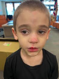 Bad wreck happening by the