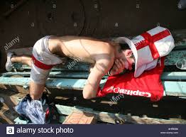 Solche asis dürfen gerne im stadion saufen. Drunk Funny Stockfotos Und Bilder Kaufen Alamy