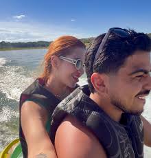 Minha bebezinha está ENORME 🥺❤️✨ , Hoje celebramos 9 anos da minha maior  bênção. Uma menina de fé, luz e amor, que inspira meus dias com seu sorriso  e seu coração tão puro. Que Deus continue guiando ...