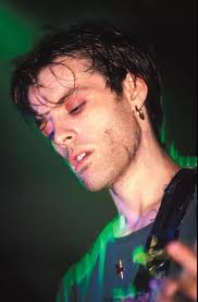 Manic Street Preachers' Richey Edwards 'staged disappearance' as vital  clues throw up bombshell theory