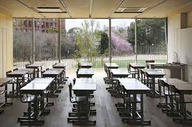 Teikyo University Elementary School By Kengo Kuma And Associates School Interior Classroom Architecture Boarding School Aesthetic