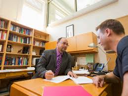 Student and professor team up to draft proposal