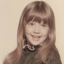 Today I learned that Mark Hamill @markhamill played Schneider's nephew in  an episode of One Day At A Time that premiered in 1976 6 months before Star  Wars, though it would have