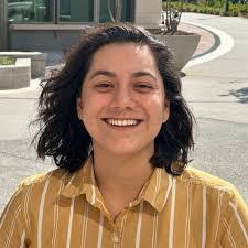 Kara Phipps's Instagram, Twitter & Facebook