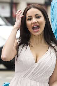 Lacey Banghard's Instagram, Twitter & Facebook