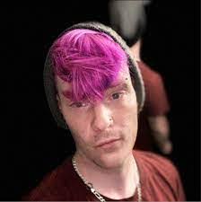 Jerry Kinnan's Instagram, Twitter & Facebook