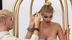 Nun steht die junge frau im finale von germany's next topmodel 2021. Gntm 2020 Eklat Um Mareike Zeigt Was Bei Der Show Falsch Lauft Stern De
