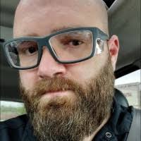 100+ perfiles de «Garrod»