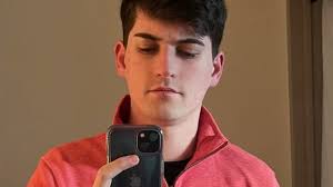 Seamus Gray, U.S. Navy sailor, reported missing in Waukegan, Illinois