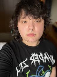 the last name of ur friend's from school or last names u remember I'll  start out sego Schuster bland keen Yates Cain mcmurtry pair brown Wolfe  Penn rupe klinglesmith Greer hollenback brugert