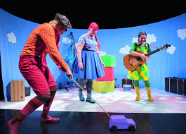 Ensemblen I Lappricka Pappricka Puddingpastej Fr V Karin Paulin Linnea Burman Och Lotta Bergil Lappricka Pappricka Puddingpastej Pinterest