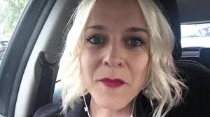 Amanda Dluzak, registered marriage and...