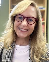 Find Therapists and Psychologists in L8S