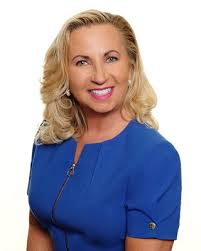 Coldwell Banker Residential Real Estate, 5965 Red Bug Lake Rd, Unit 101,  Winter Springs, FL 32708, US