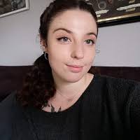 A list of who Martina is following