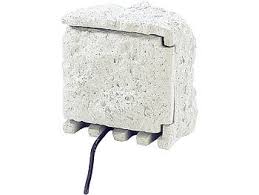 Funksteckdosen set außen mit fernbedienung digitale zeitschaltuhr außensteckdose. Royal Gardineer Gartensteckdose Stein 2 Fach Gartensteckdose Mit Zeitschaltuhr 230 V 3 680 Watt Ip44 Stromverteiler Garten Wasserdicht