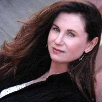 Karen Daggett's Instagram, Twitter & Facebook