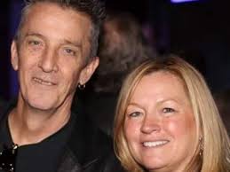 Fundraiser for kristin Lindley by Kathleen Weinstein : Nobody Fights Alone