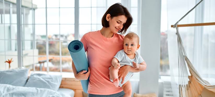 Postpartum recovery support with acupuncture in Dubai