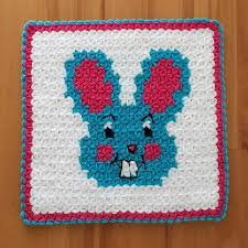 Lif Panosundaki Pin