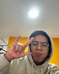 Kevin Huerta's Instagram, Twitter & Facebook