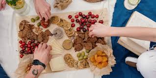 Check spelling or type a new query. Que Servir A Un Apero Dinatoire Estival